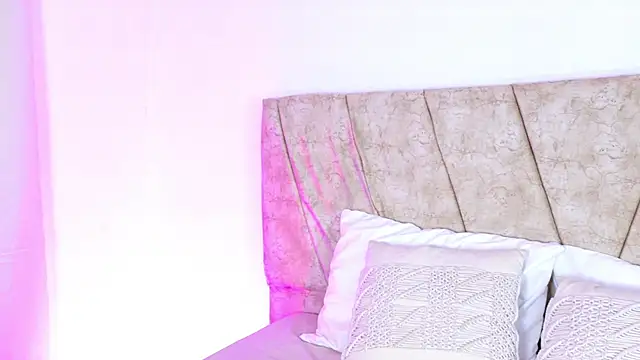 ScarlettLuxe online show from October 2025 08:39:02 PM