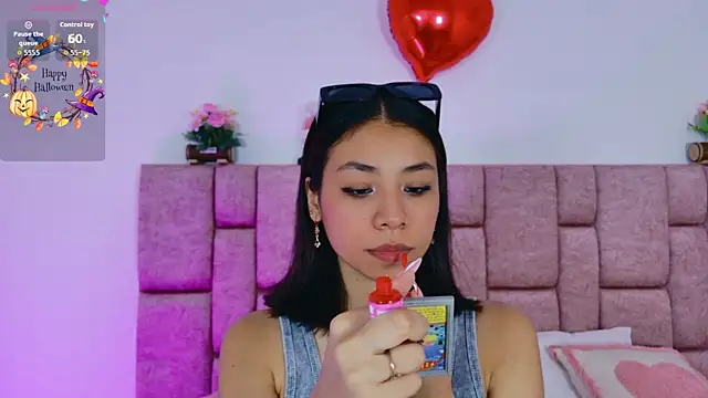 ScarlettLuxe online show from October 2025 11:54:02 AM