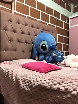 Rachellcooperrr online show from February 2026 11:36:01 PM