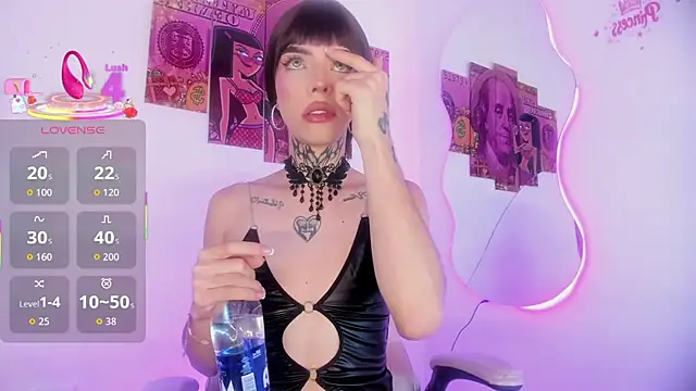 Snapshot of Rachell_coollins chatting on November 2025 08:42:01 PM Rachell coollins online show from November 2025 08:42:01 PM