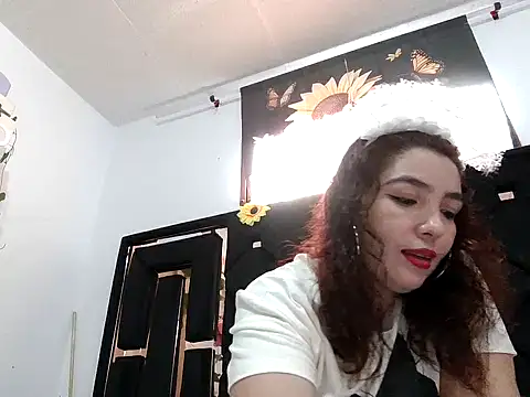 vegacristal88 online show from December 2025 03:18:02 PM