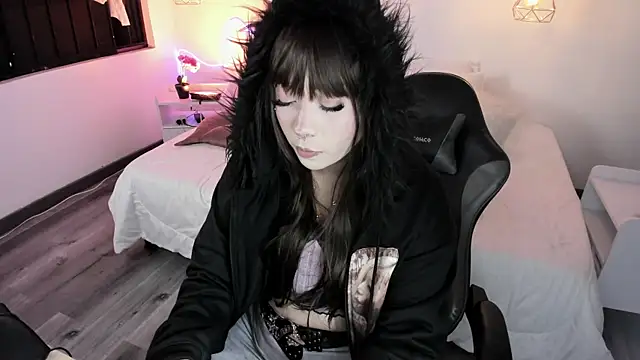 Noahcryptic online show from July 2026 04:29:02 AM