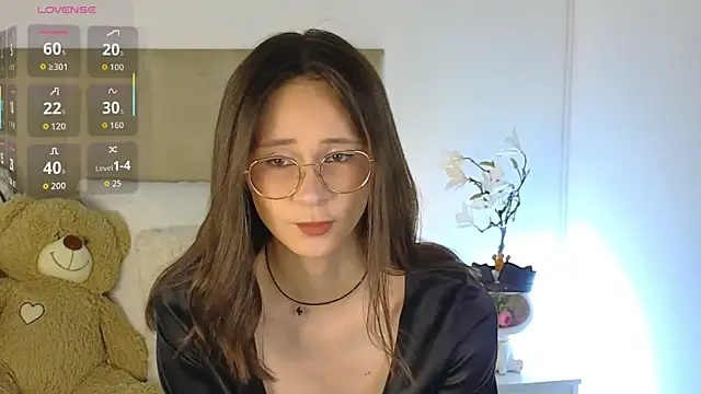 Snapshot of MartaBrent chatting on October 2025 05:02:02 PM MartaBrent online show from October 2025 05:02:02 PM