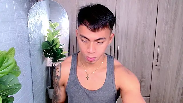 PinooyMilker online show from October 2025 03:51:01 AM