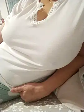 Snapshot of zerdaliii chatting on November 2025 07:46:02 PM zerdaliii online show from November 2025 07:46:02 PM