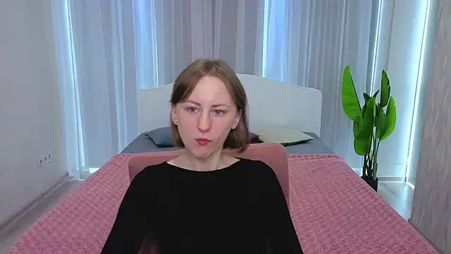 LuluChiiii online show from October 2025 09:51:01 AM