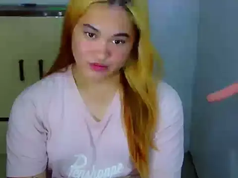 Annierose ts online show from February 2026 09:00:02 PM