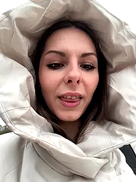 Snapshot of kittyCarrol chatting on October 2025 10:47:01 AM kittyCarrol online show from October 2025 10:47:01 AM