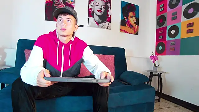 Ryan Miller online show from September 2025 12:49:02 PM