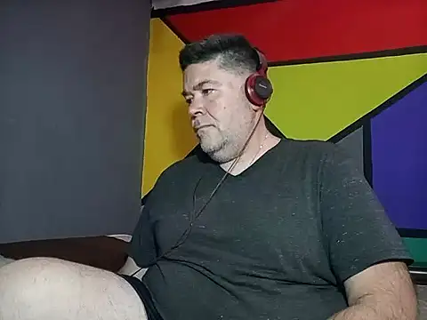 BabyBearMilk online show from November 2025 10:31:02 PM