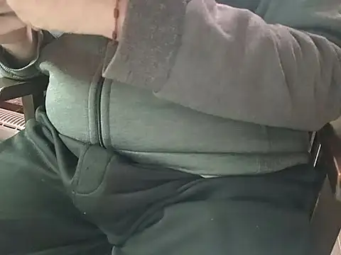 BabyBearMilk online show from July 2026 10:47:02 PM