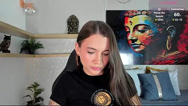 aitana baker  online show from April 2026 04:04:01 AM