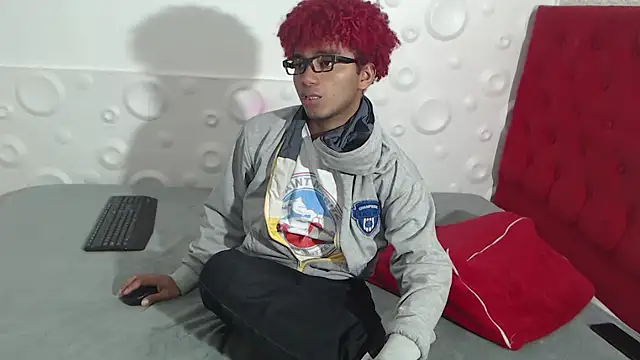 felipecams123 online show from November 2025 01:15:02 AM