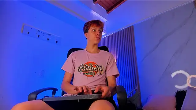 IM DAREN online show from March 2026 03:35:02 AM