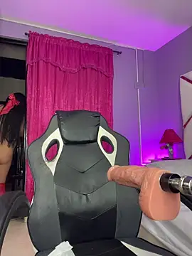 LunaaRosse online show from March 2026 06:17:01 AM