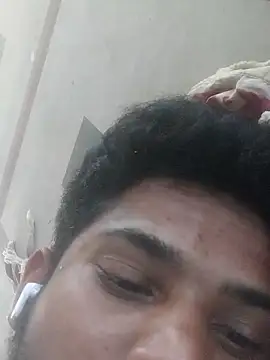 Snapshot of Chloe_1122 chatting on February 2025 10:50:02 AM Chloe 1122 online show from February 2025 10:50:02 AM