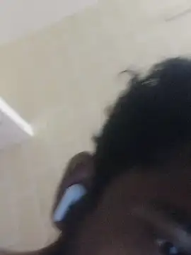 Snapshot of Chloe_1122 chatting on February 2025 01:57:01 AM Chloe 1122 online show from February 2025 01:57:01 AM