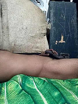 Snapshot of Chloe_1122 chatting on February 2026 09:00:02 PM Chloe 1122 online show from February 2026 09:00:02 PM