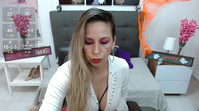 DianaPearls online show from October 2025 10:56:02 AM