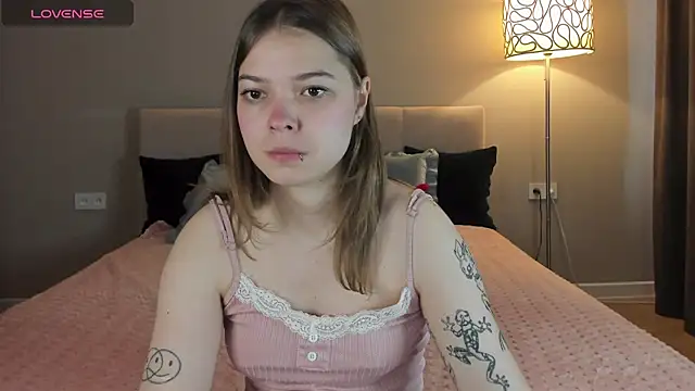 patriciapink online show from November 2025 09:20:02 AM