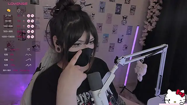 -Nanamin- online show from May 2026 11:58:01 PM