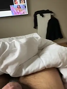 Snapshot of imed692 chatting on November 2025 11:40:02 AM imed692 online show from November 2025 11:40:02 AM