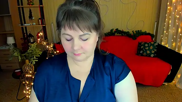 CrystaalStaar online show from December 2025 07:21:01 PM