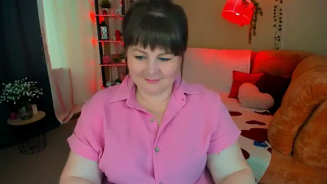 Snapshot of CrystaalStaar chatting on July 2026 11:47:02 AM CrystaalStaar online show from July 2026 11:47:02 AM