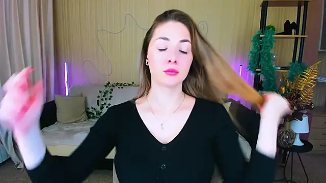 Snapshot of SensitiveSooul chatting on November 2025 09:19:02 AM SensitiveSooul online show from November 2025 09:19:02 AM