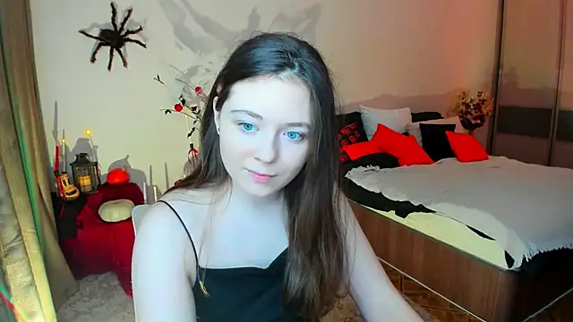 AlluringLookk online show from November 2025 04:09:02 PM