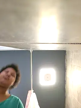 chocolate bella online show from February 2026 03:30:01 PM