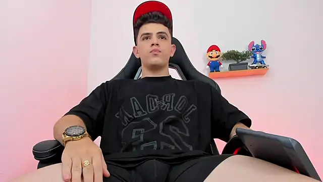 Mikecooper online show from February 2026 03:51:02 AM