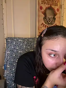 CharmingMaddie online show from February 2026 04:38:01 AM