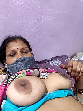 Love-pari077 online show from October 2025 03:12:01 PM