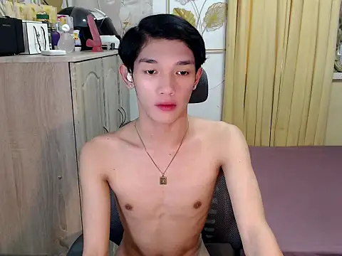 Snapshot of fuckerfriendsxx chatting on July 2026 05:00:01 AM fuckerfriendsxx online show from July 2026 05:00:01 AM
