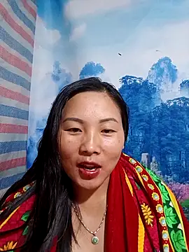 Love-Ly99 online show from September 2025 12:43:02 PM