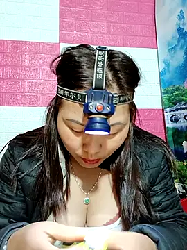 Love-Ly99 online show from February 2026 08:49:01 AM