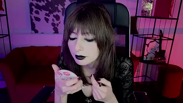 CrystallBloom online show from February 2026 07:21:01 PM