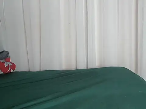 angelainparis28 online show from November 2025 05:10:01 AM