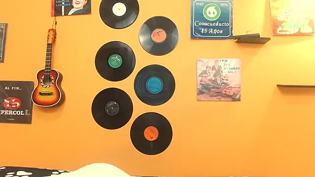 Snapshot of meisevil77 chatting on September 2025 03:28:01 AM meisevil77 online show from September 2025 03:28:01 AM