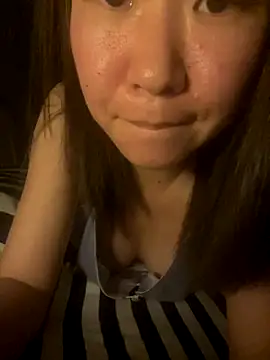 Snapshot of Lauren_778 chatting on October 2025 12:58:01 PM Lauren 778 online show from October 2025 12:58:01 PM