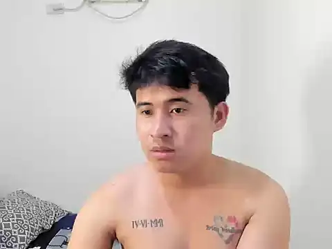 Snapshot of Adim-pinoy146 chatting on August 2026 01:27:01 PM Adim-pinoy146 online show from August 2026 01:27:01 PM