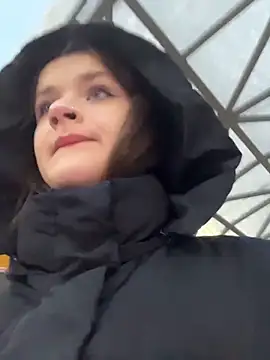 KittyQueeny online show from November 2025 01:14:02 PM