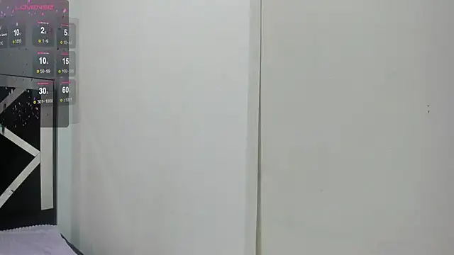 iisabella noa online show from November 2025 01:11:01 PM