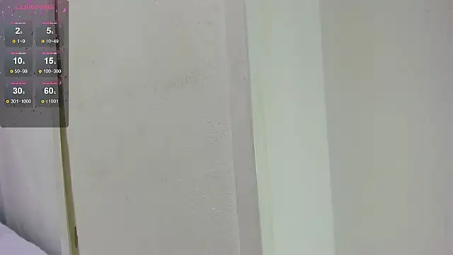 iisabella noa online show from November 2025 01:21:02 PM