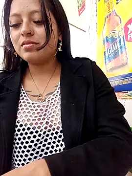 LunaHot 777 online show from January 2026 08:18:02 PM