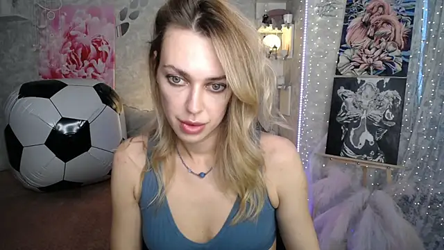 NickyAdamidi online show from July 2026 04:20:01 PM