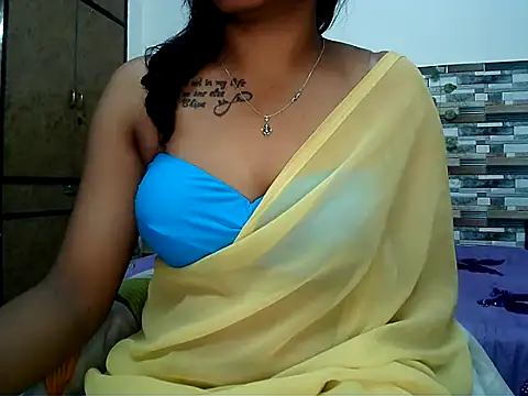 HOT AARVI11 online show from November 2025 04:18:02 PM