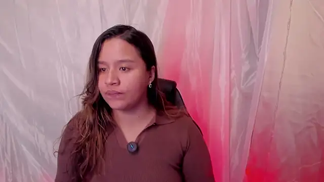 ElaBourn  online show from February 2026 12:25:01 PM