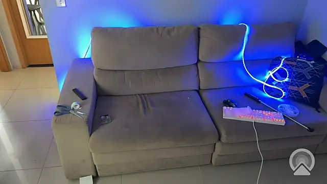 KRYSTALIZEDY online show from February 2026 03:44:01 PM